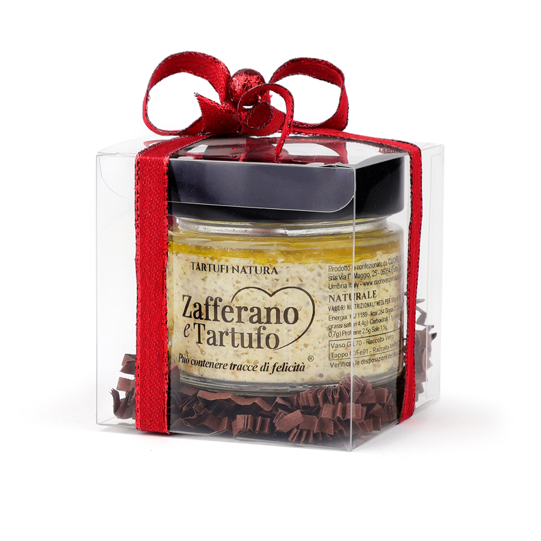 BonCubo-confezione-Natale--Cuore-Verde-Natura Confezione regalo BonCubo trasparente Cuore Verde Natura; scatola contenenti un solo prodotto artigianale di alta qualità in questo caso con Crema di Zafferano e Tartufo ma è possibile personalizzarlo con tutti i nostri prodotti che rientrano nelle misure specifiche del cubo.